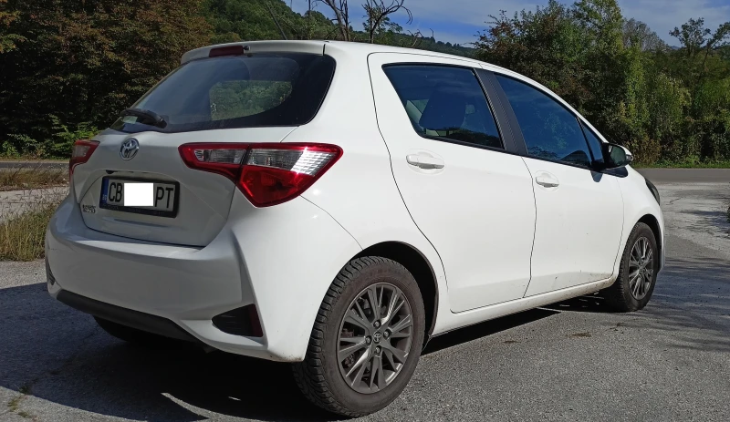 Toyota Yaris 1.5 CVT LUNA, снимка 6 - Автомобили и джипове - 52111662