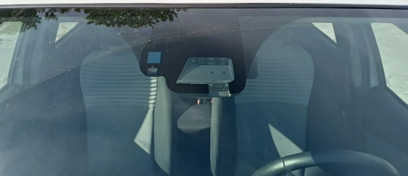 Toyota Yaris 1.5 CVT LUNA, снимка 16 - Автомобили и джипове - 52111662