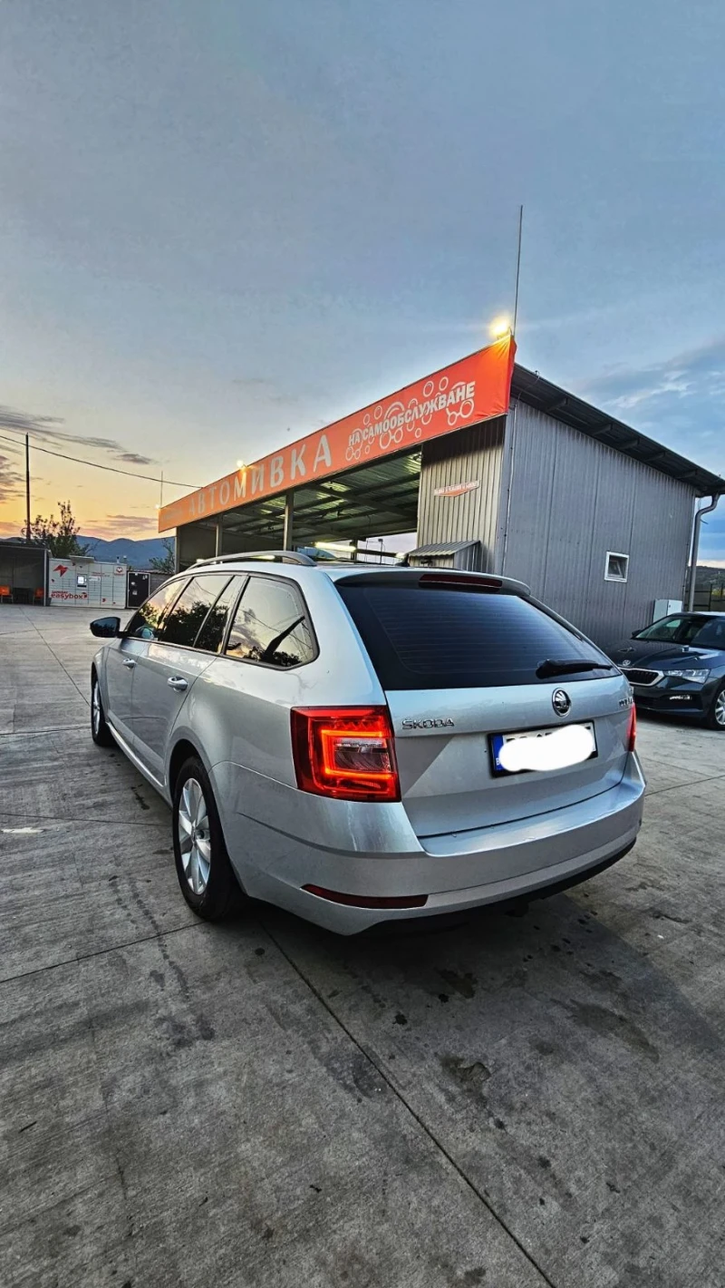 Skoda Octavia, снимка 4 - Автомобили и джипове - 52554348