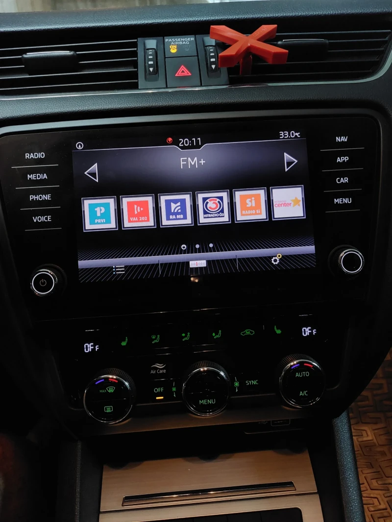 Skoda Octavia, снимка 15 - Автомобили и джипове - 52554348