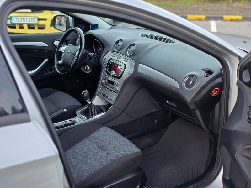 Ford Mondeo 2.0TDCI 140hp , снимка 11 - Автомобили и джипове - 52819195