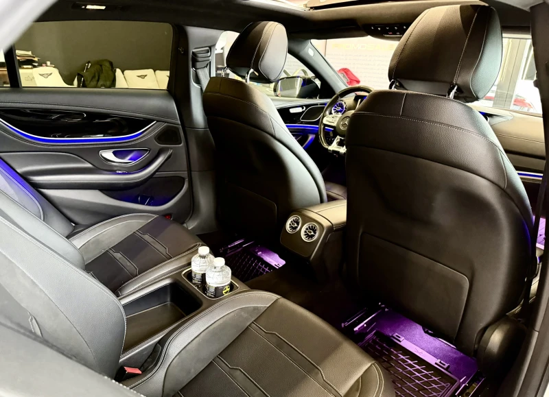 Mercedes-Benz GT 43 AMG* 4Matic Plus* 9-G Tronic* Подгрев* Лизинг, снимка 12 - Автомобили и джипове - 53179921