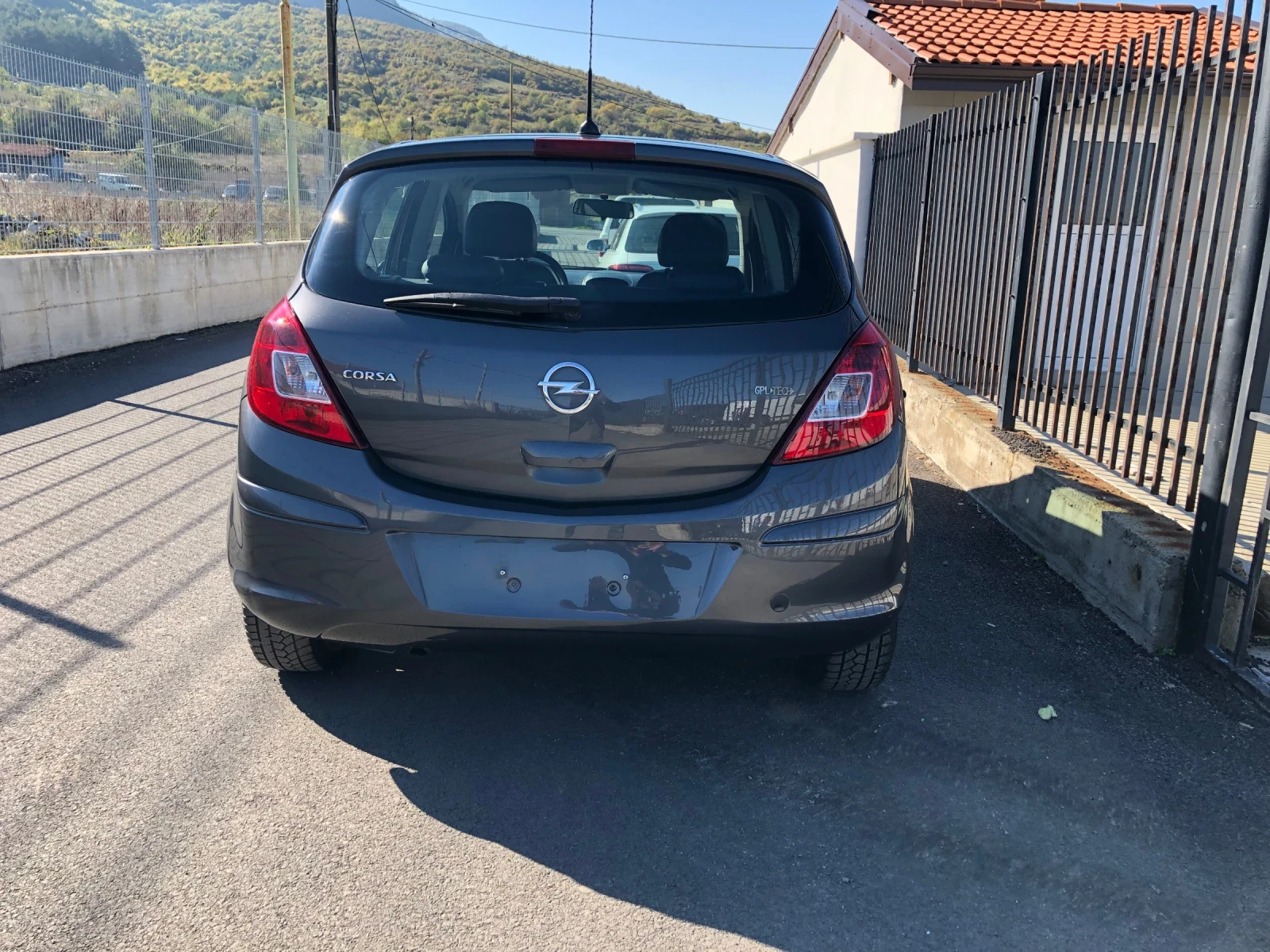 Opel Corsa 1.2Бензин/Газ Кожа, Навигация - изображение 5