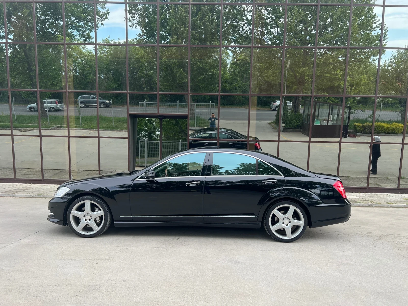 Mercedes-Benz S 500 FACELIFT AMG - изображение 4