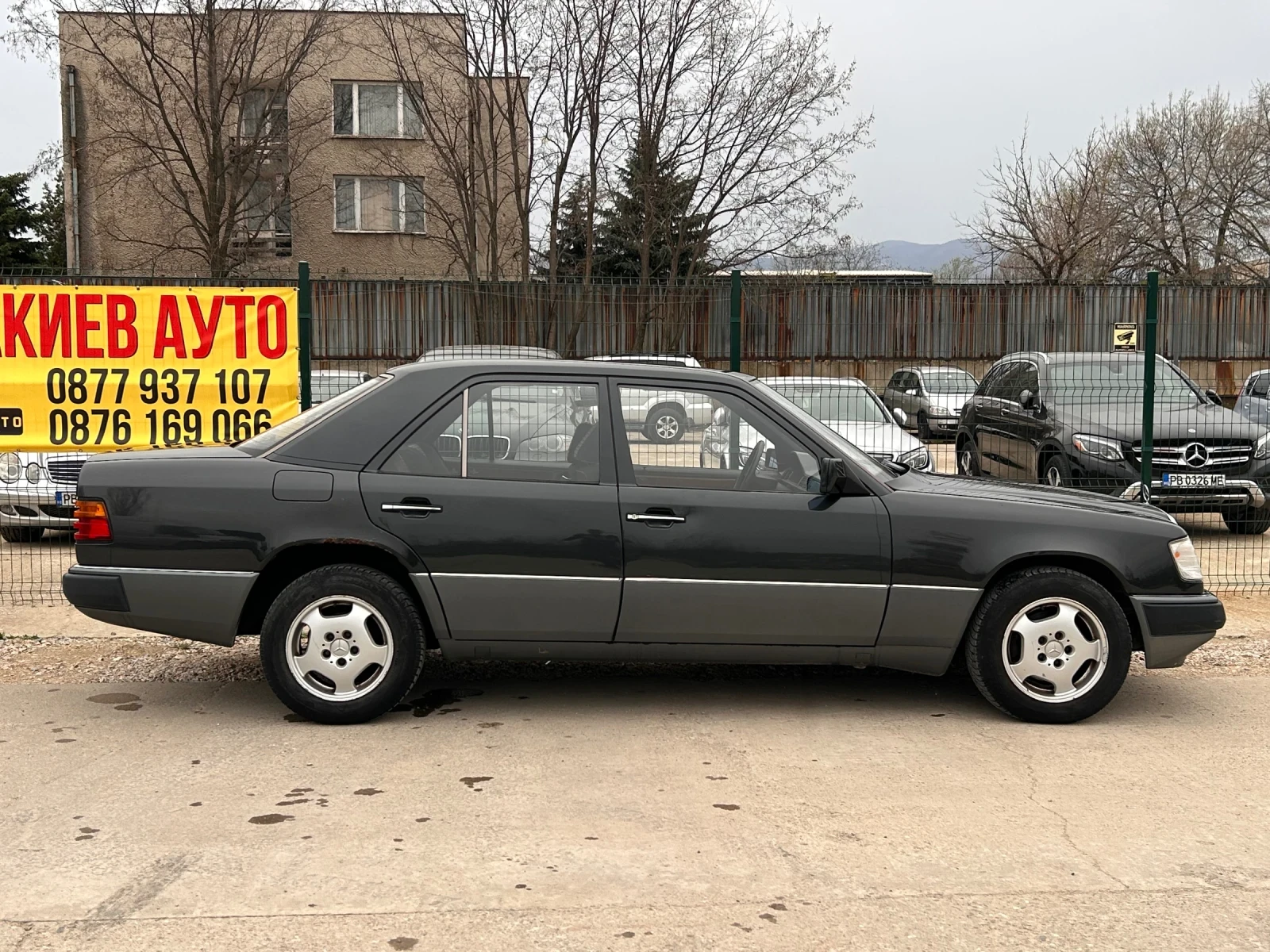 Mercedes-Benz 124 300D - изображение 6