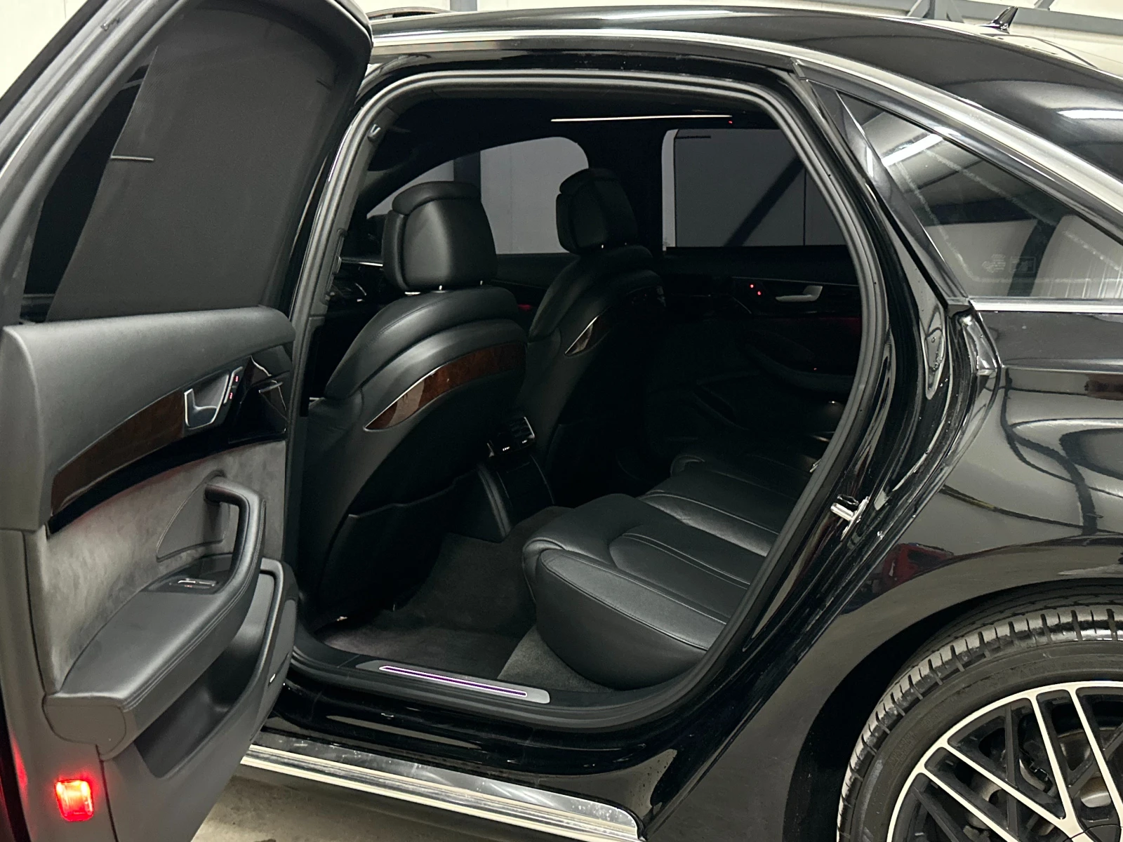 Audi A8 * LONG* 4.0T* HeadUp* * *  | Mobile.bg   14