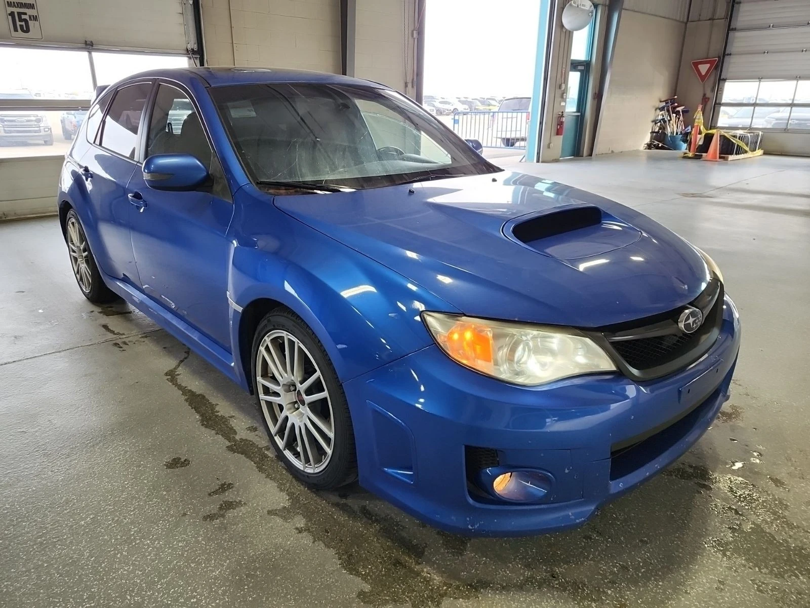 Subaru Impreza WRX STI CARFAX    | Mobile.bg   3