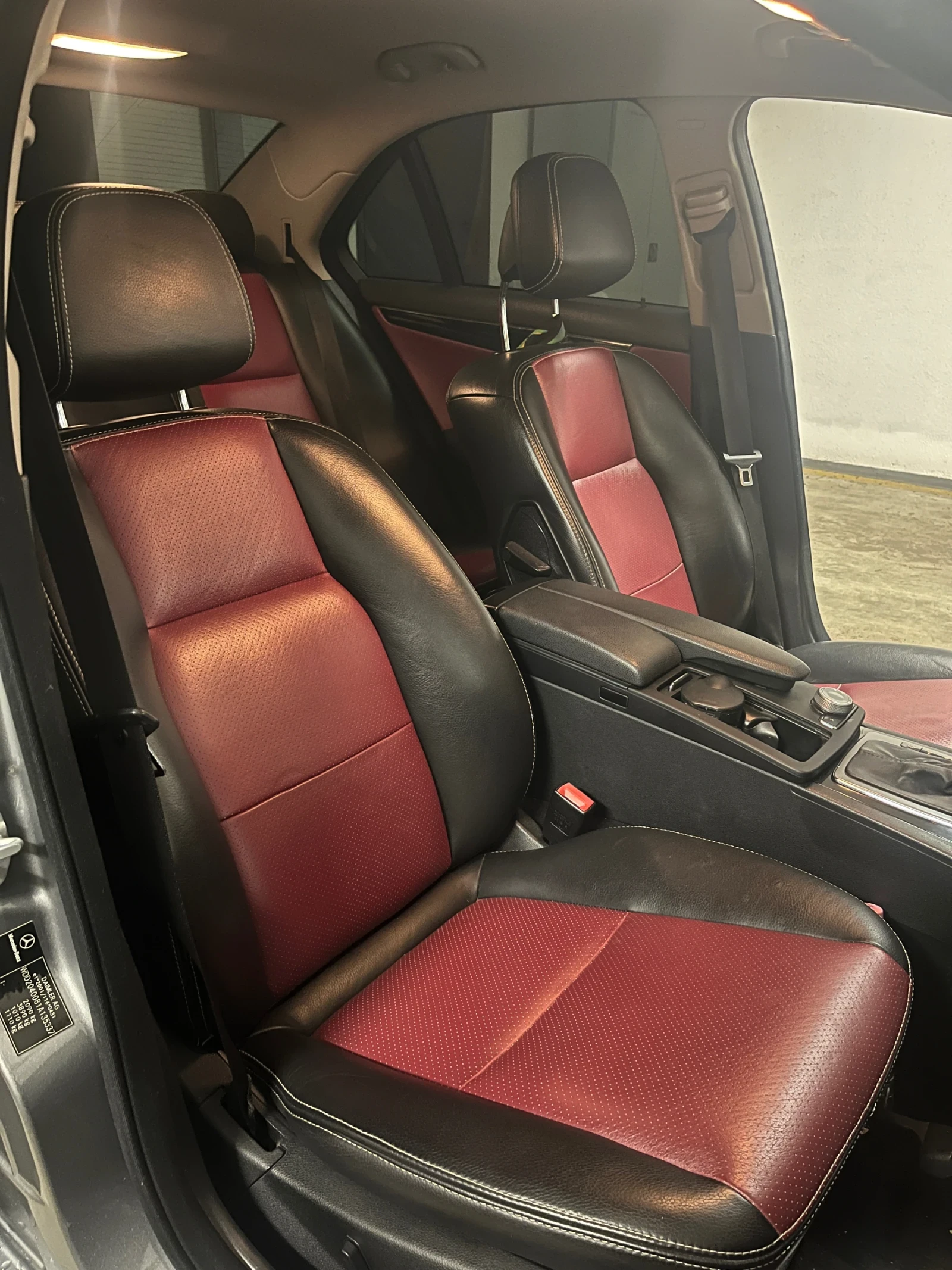 Mercedes-Benz C 220 646/ЧЕРВЕНА КОЖА/ДВА КЛЮЧА