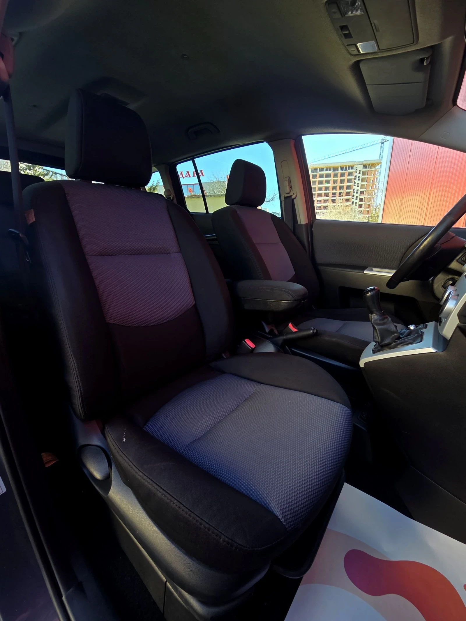 Mazda 5 2.0 TDI Регистрирана 7 месна, снимка 13 - Автомобили и джипове - 53787931