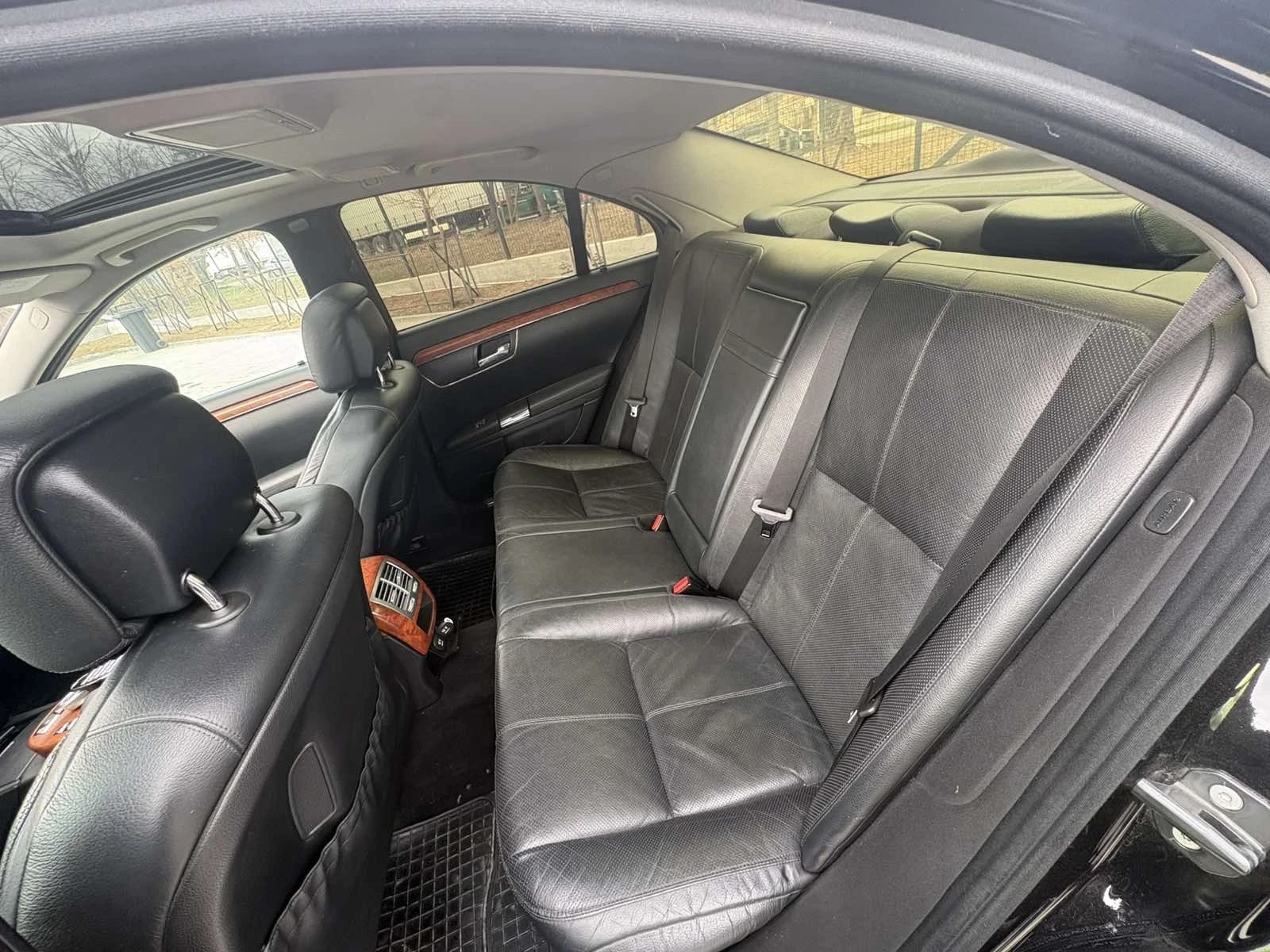 Mercedes-Benz S 320, снимка 7 - Автомобили и джипове - 54182069