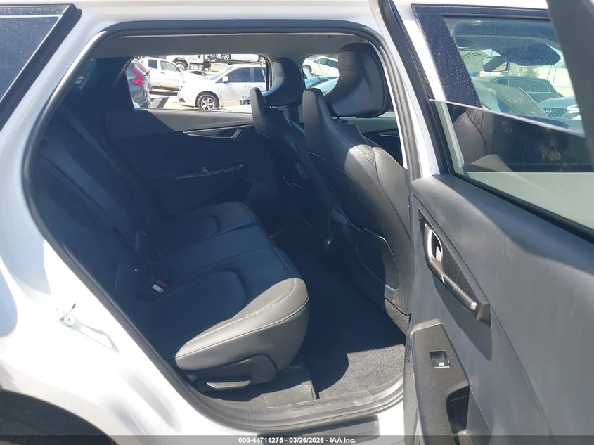 Kia EV6 Wind, снимка 8 - Автомобили и джипове - 54419070