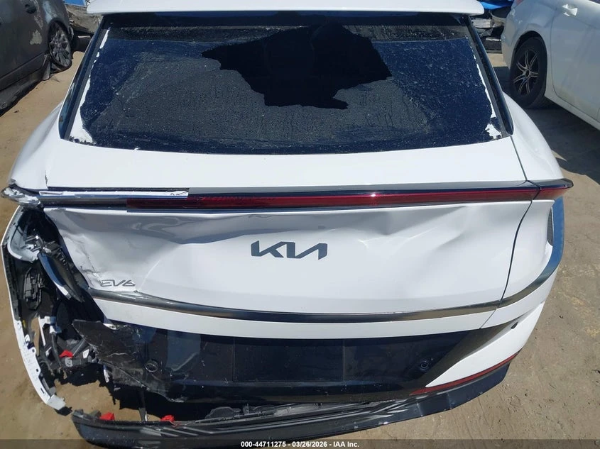 Kia EV6 Wind, снимка 6 - Автомобили и джипове - 54419070