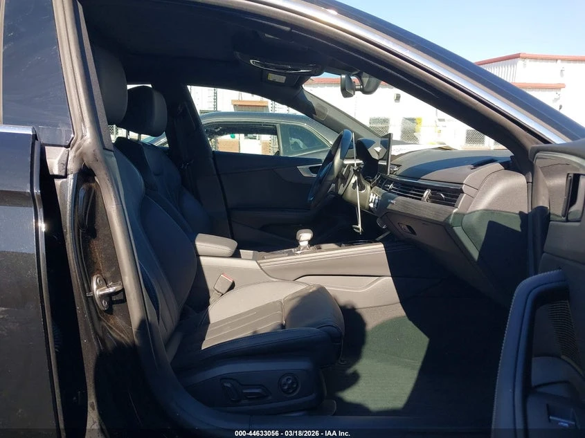 Audi A5 2.0l Sportback Premium Plus 45 Tfsi Quattro S Tron, снимка 5 - Автомобили и джипове - 54439121