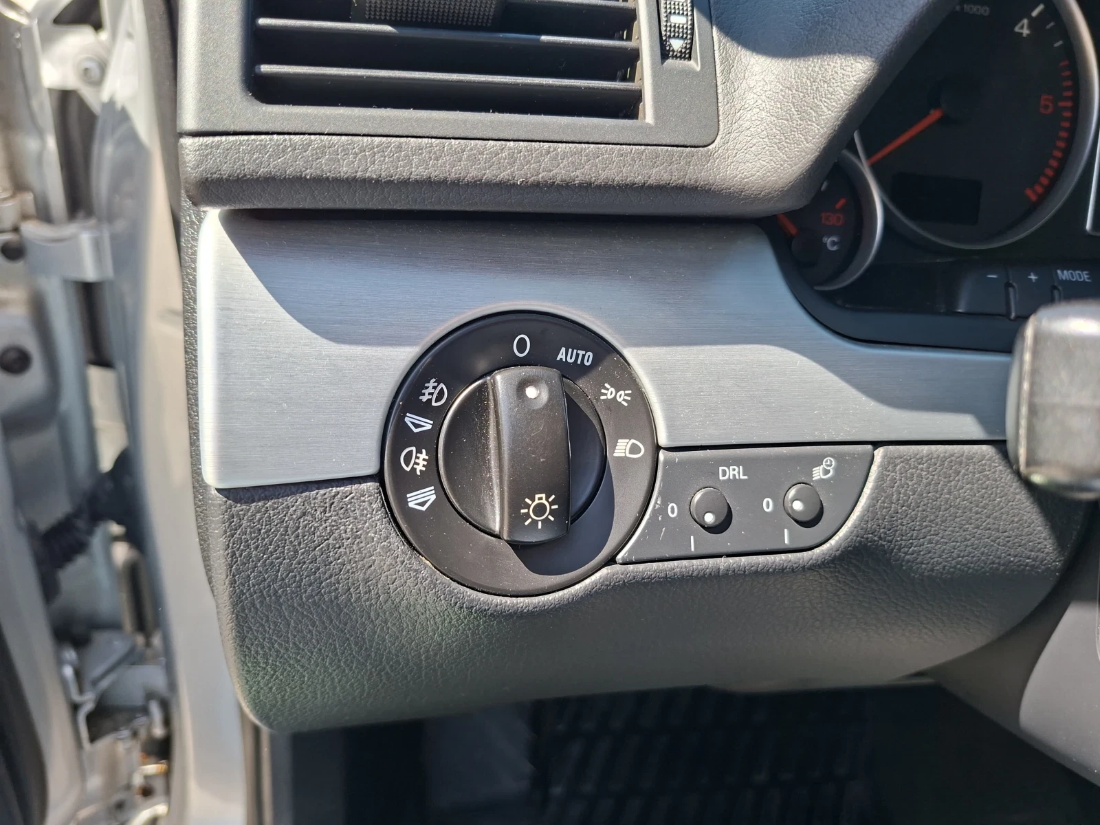 Audi A4 A4 B7 Avant Quattro 3.0tdi 233, снимка 14 - Автомобили и джипове - 54520021