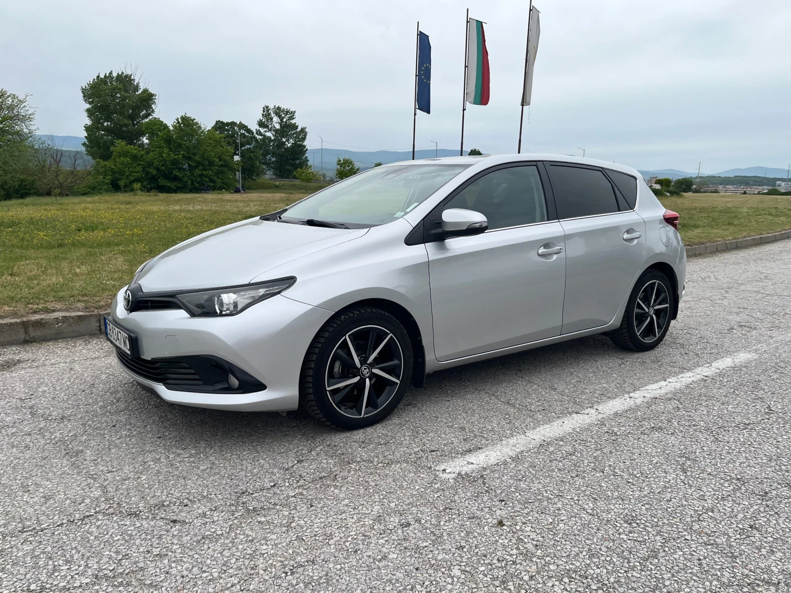 Toyota Auris | Mobile.bg � ����������� 2