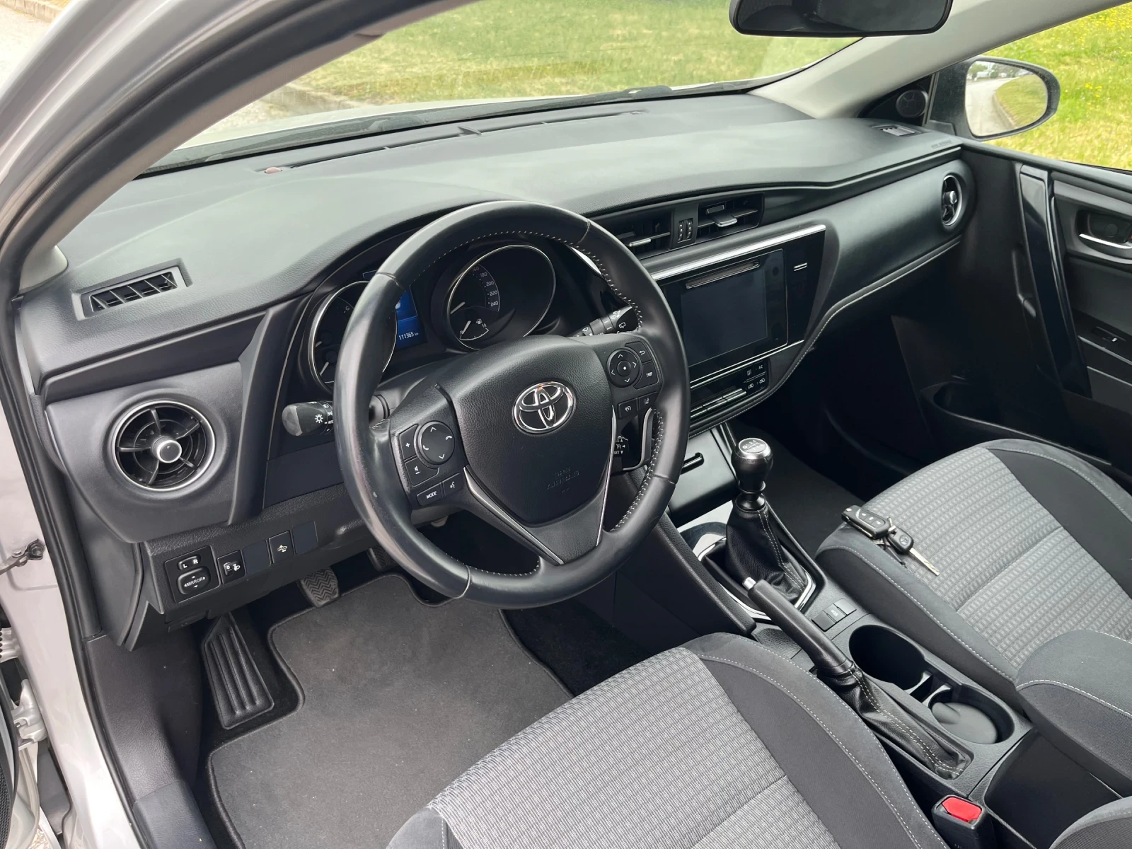 Toyota Auris | Mobile.bg � ����������� 16