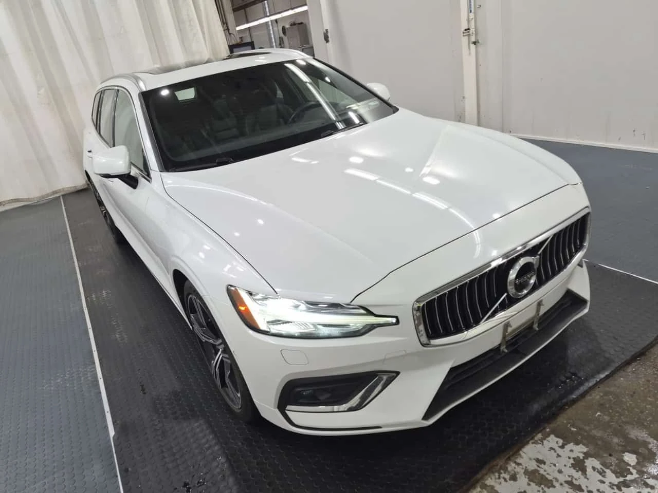 Volvo V60 Inscription /  360 / ��������� / ���������� | Mobile.bg � ����������� 3