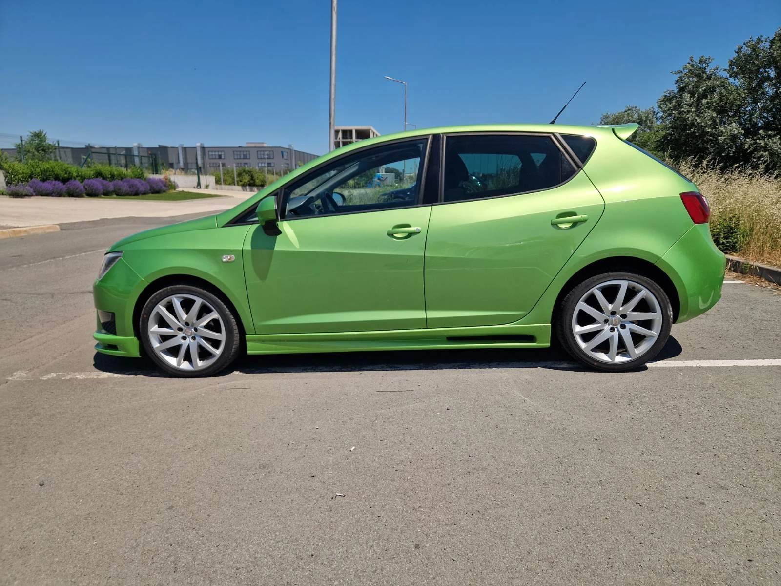Seat Ibiza 1.4 TSI FR, снимка 8 - Автомобили и джипове - 54999952