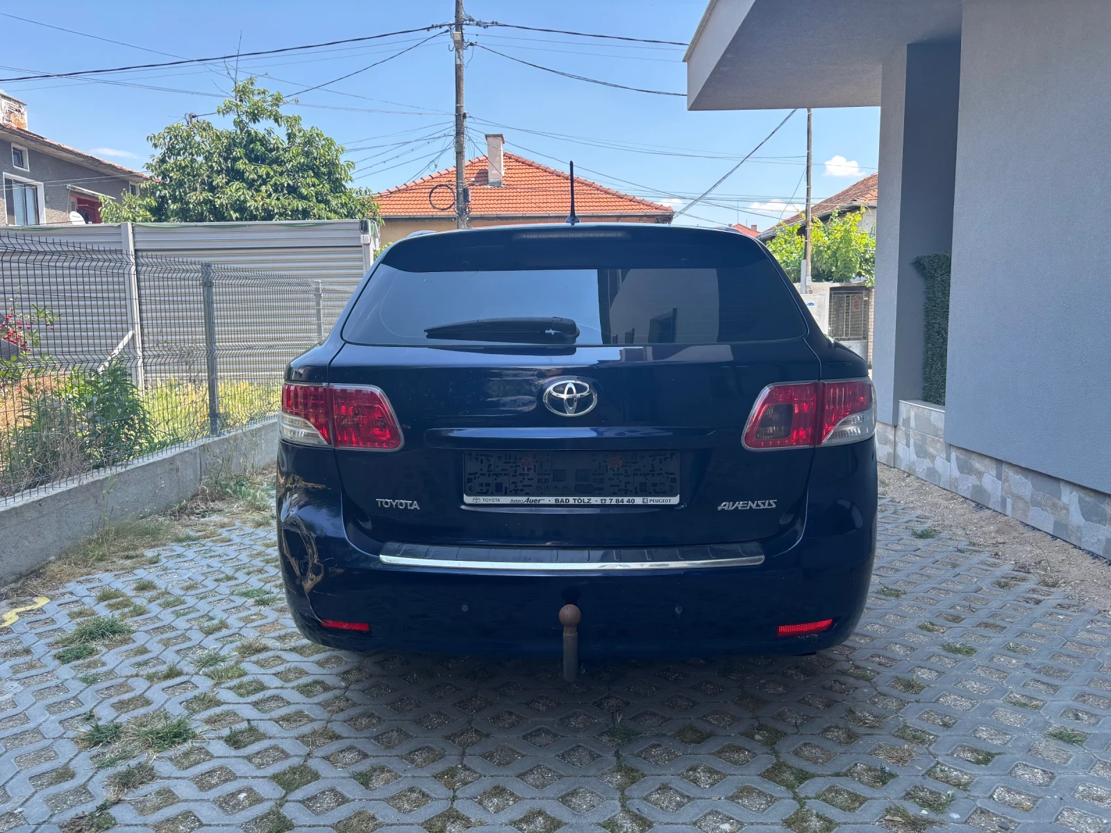 Toyota Avensis 2.2d AT EURO 5, снимка 6 - Автомобили и джипове - 55011818