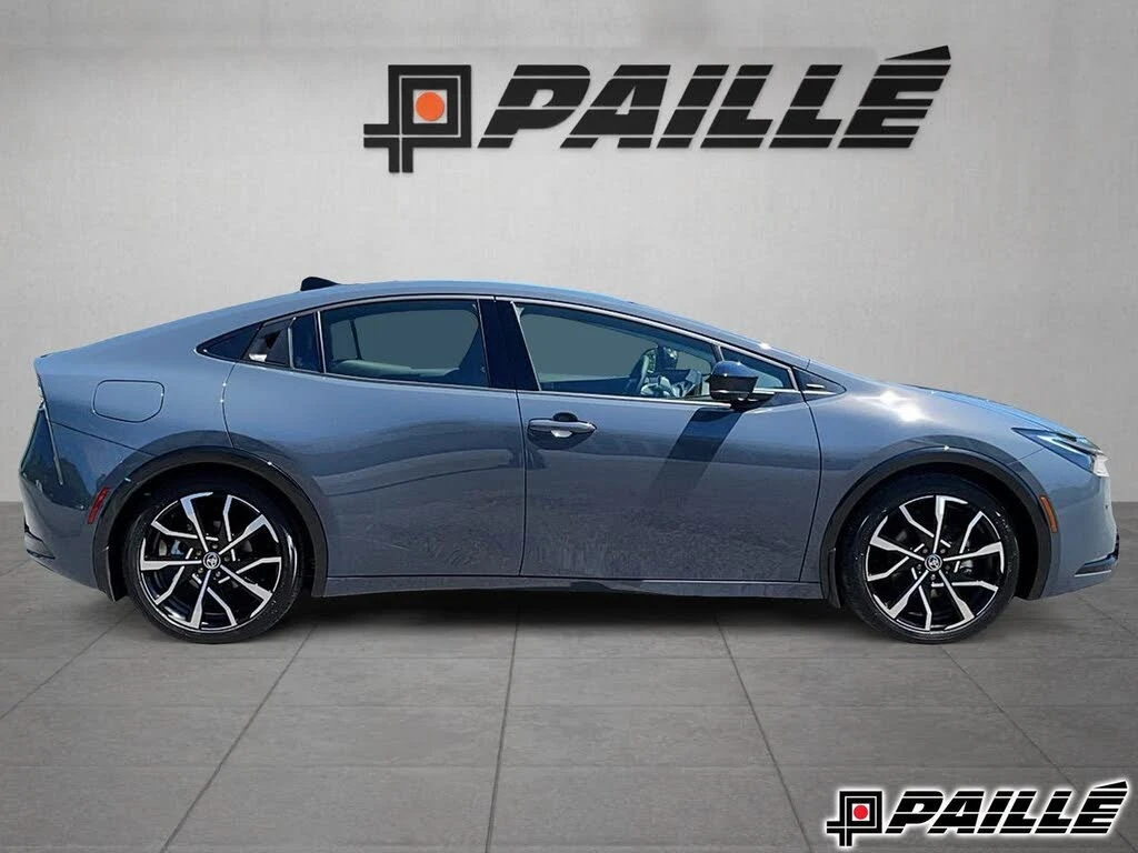 Toyota Prius Plug-In Hybrid XSE FWD, снимка 7 - Автомобили и джипове - 55165610
