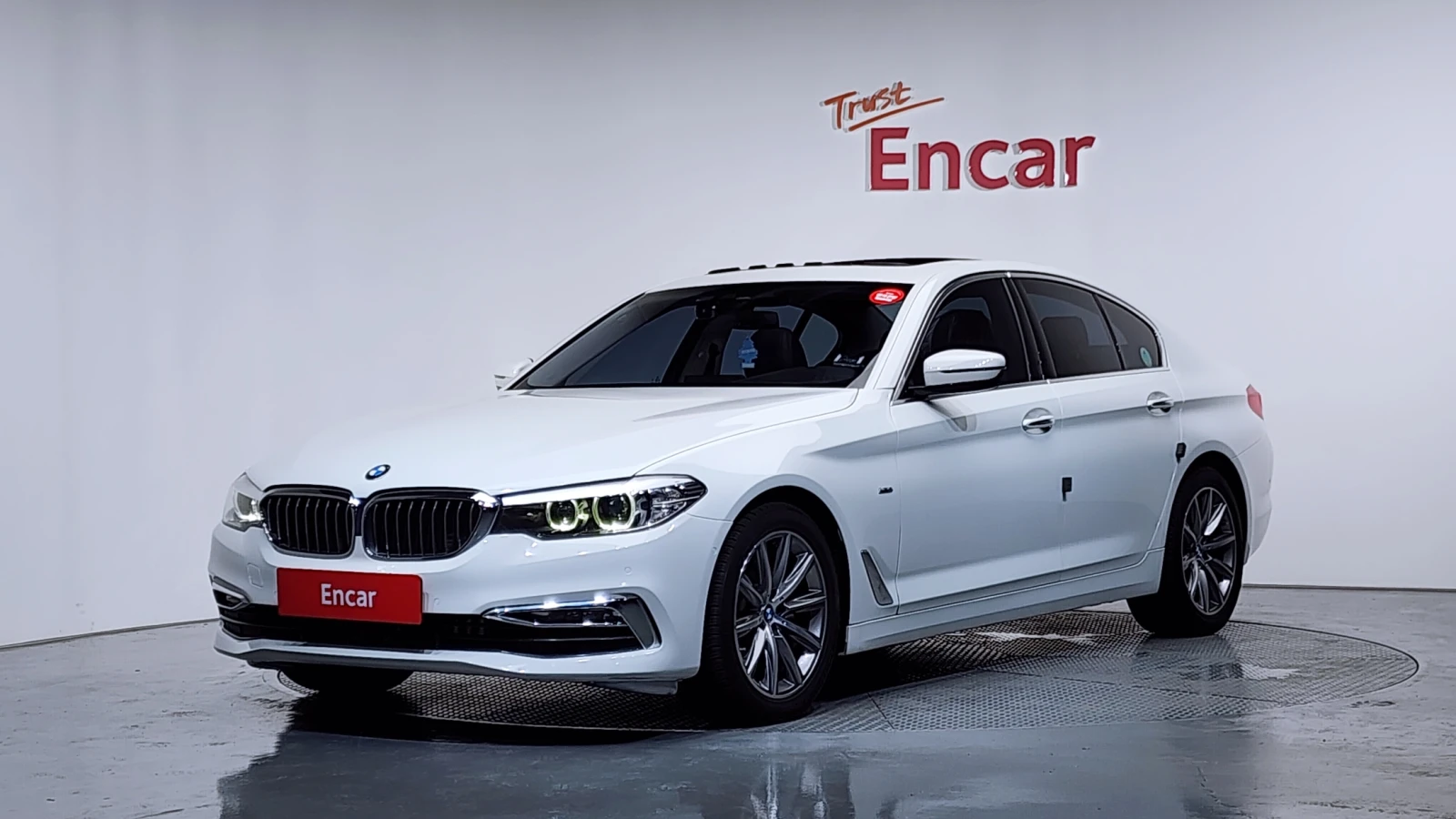 BMW 520 BLIND SPOT* ЕЛ. БАГАЖНИК* HUD* ЛЮК* КРАЙНА ЦЕНА