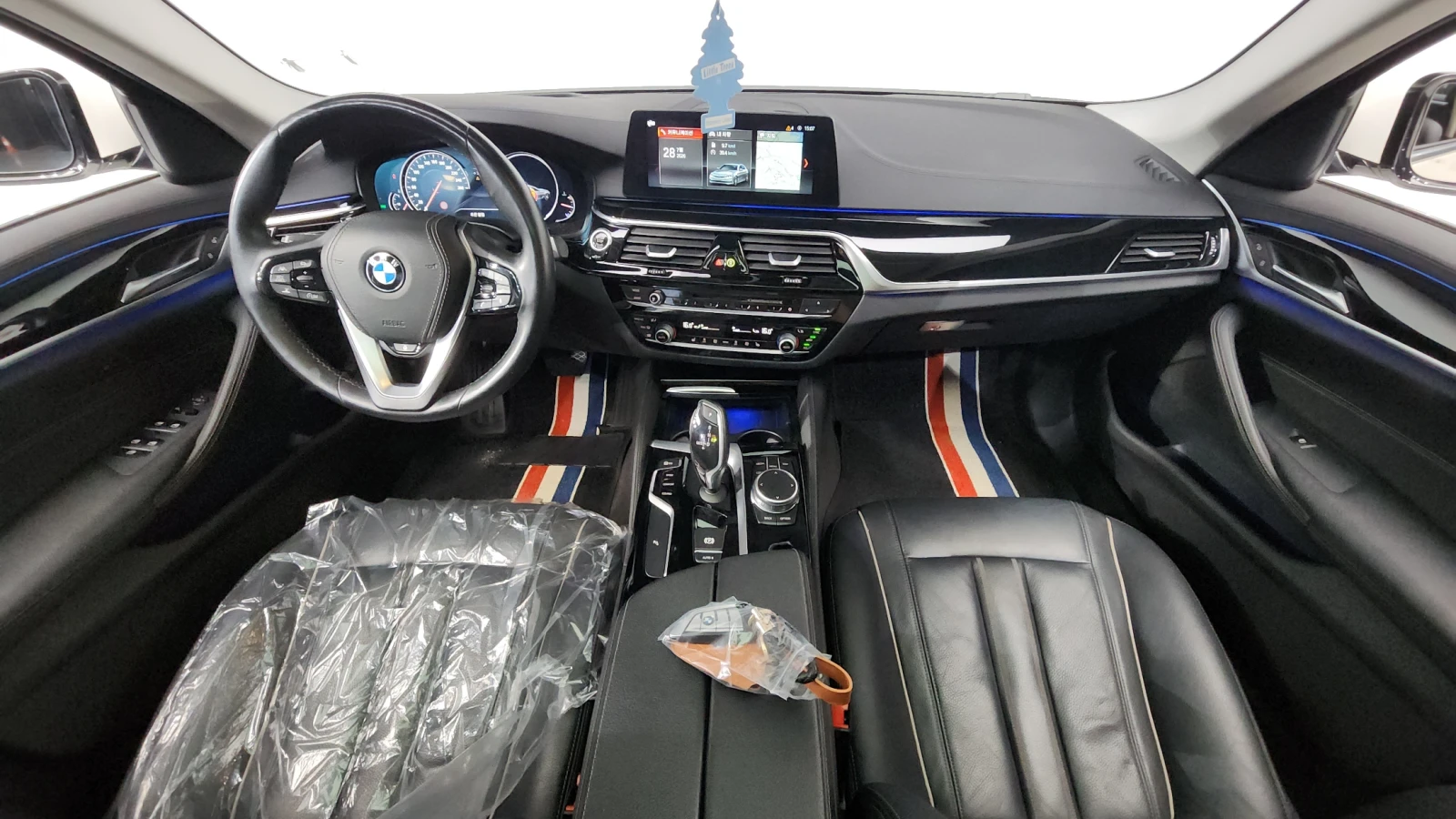 BMW 520 BLIND SPOT* ЕЛ. БАГАЖНИК* HUD* ЛЮК* КРАЙНА ЦЕНА, снимка 7 - Автомобили и джипове - 55344740