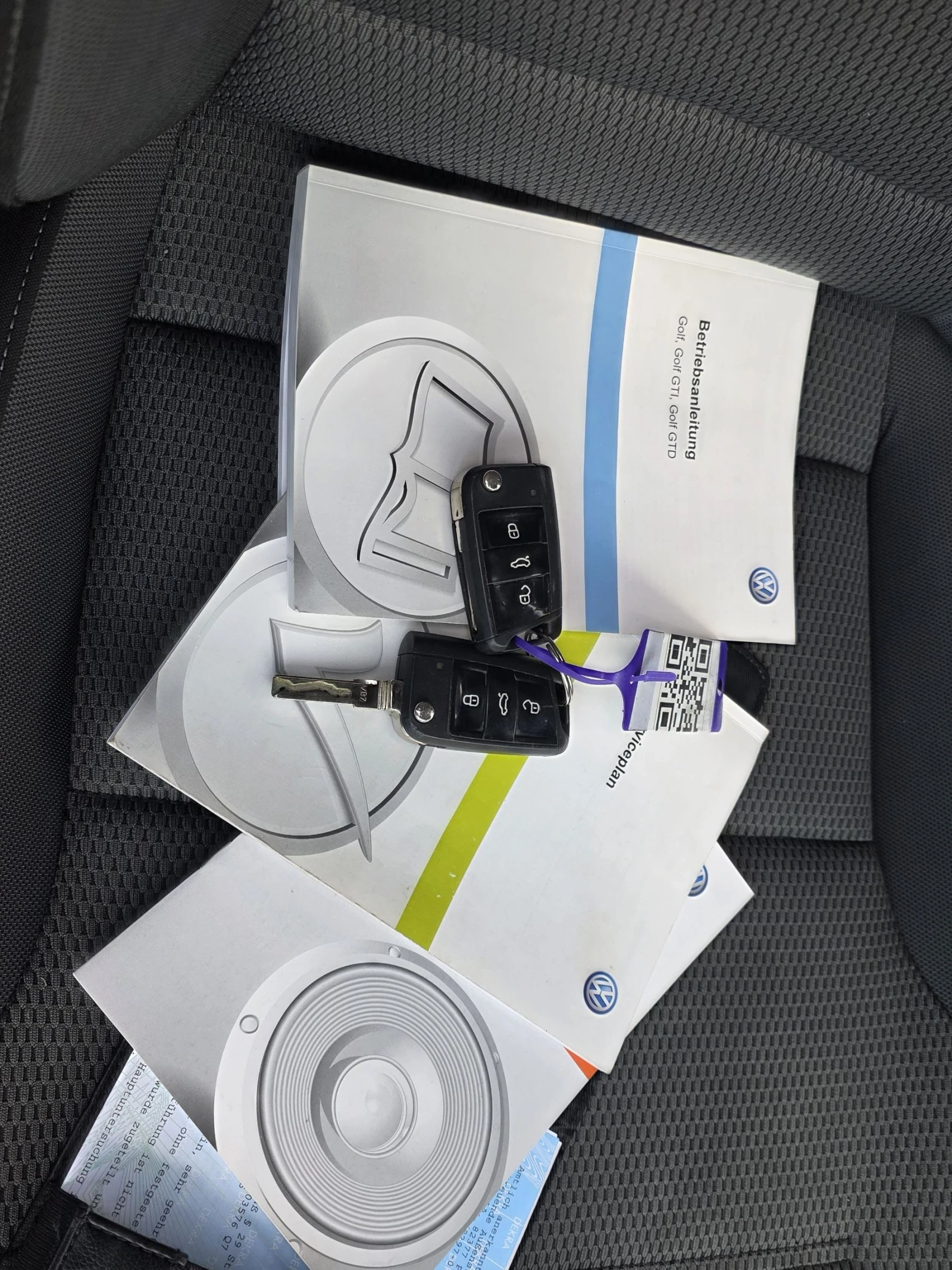 VW Golf 1.2 TSI BLUEMOTION, снимка 10 - Автомобили и джипове - 55390771