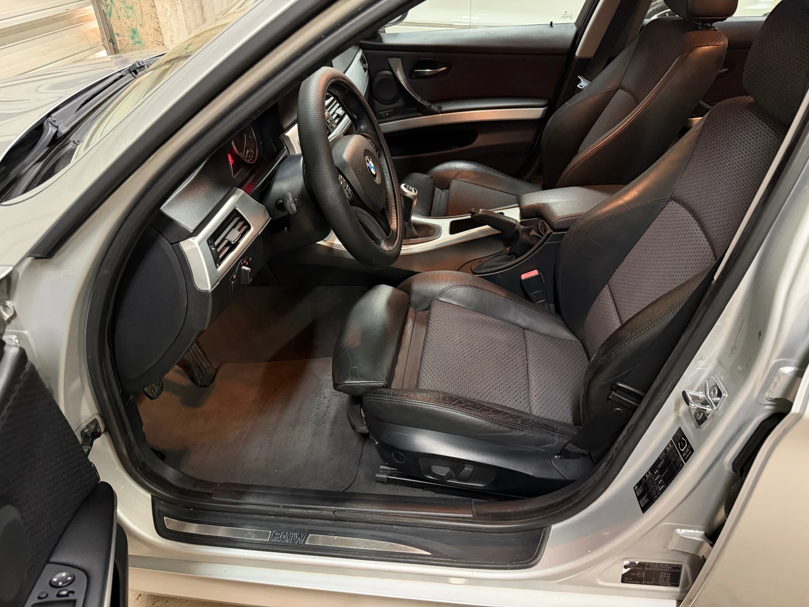 BMW 320, снимка 10 - Автомобили и джипове - 55648893