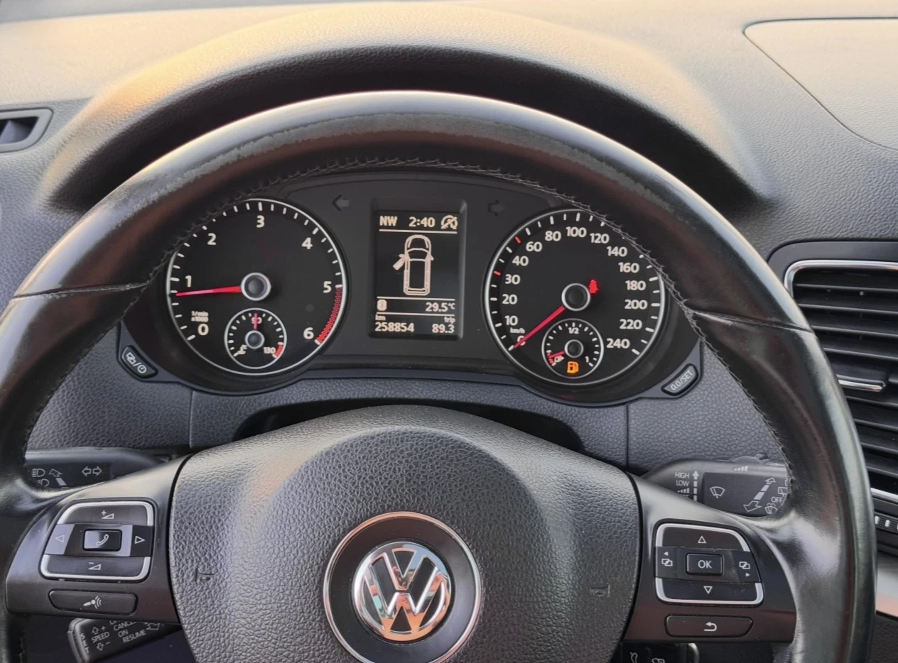 VW Sharan 2.0TDI/Паномара/Full LED, снимка 8 - Автомобили и джипове - 55827105