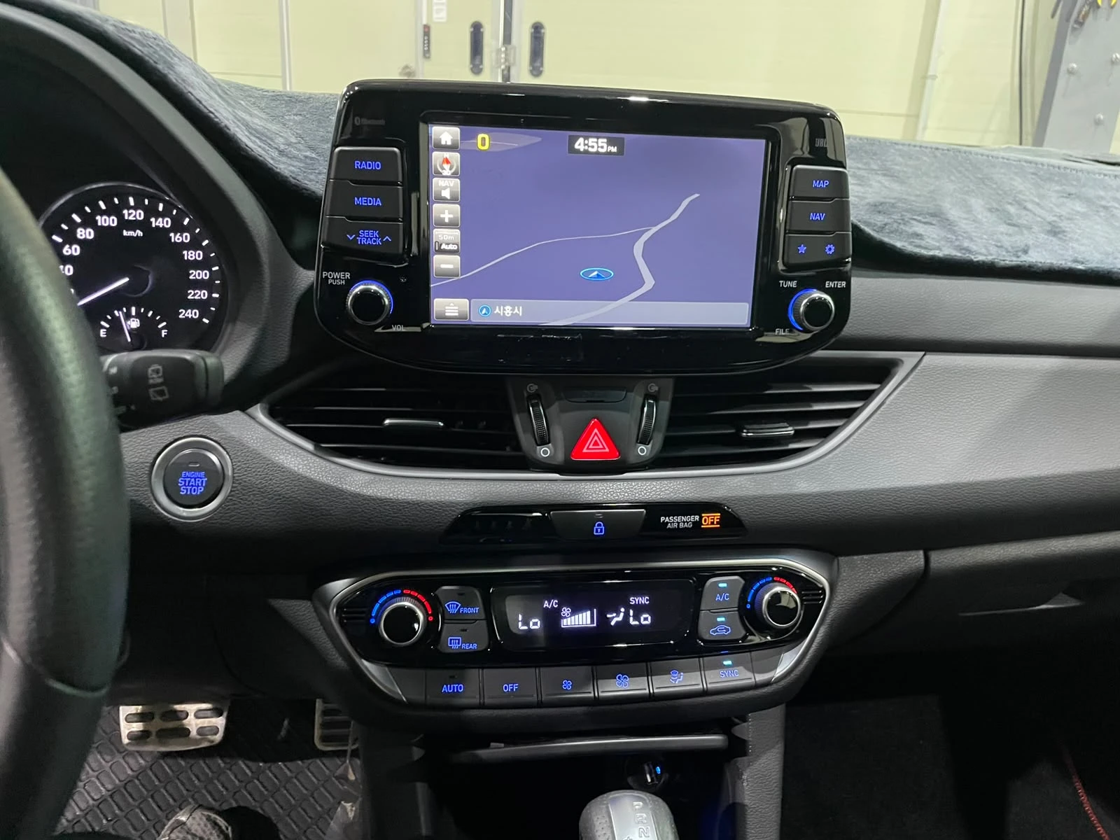 Hyundai I30 1.6 Turbo ! N Line !, снимка 14 - Автомобили и джипове - 55927202