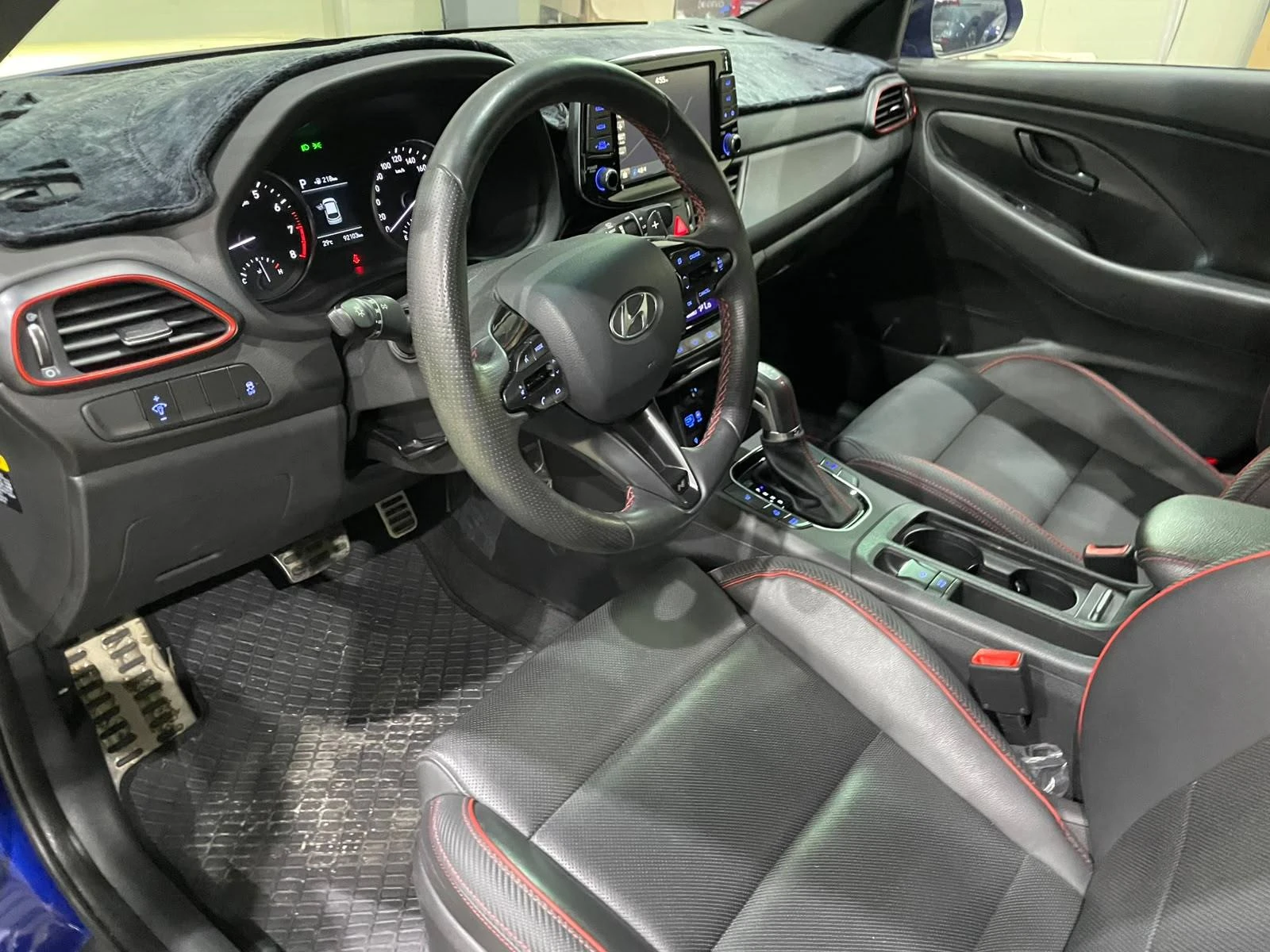 Hyundai I30 1.6 Turbo ! N Line !, снимка 7 - Автомобили и джипове - 55927202