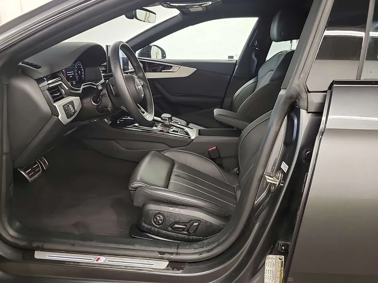 Audi A5 * 45 TFSI * PROGRESSIV * CARFAX * , снимка 9 - Автомобили и джипове - 56206304