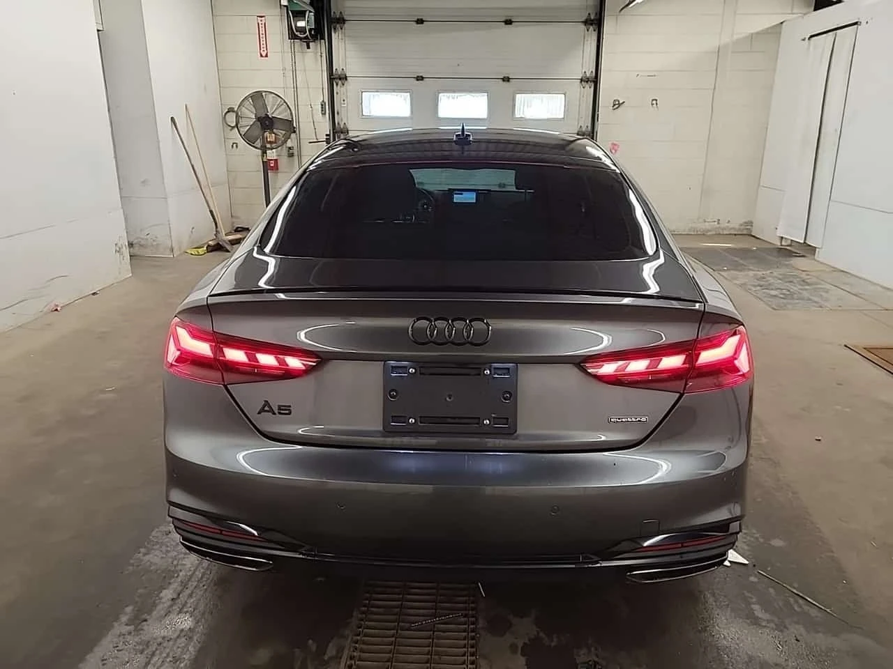 Audi A5 * 45 TFSI * PROGRESSIV * CARFAX * , снимка 4 - Автомобили и джипове - 56206304