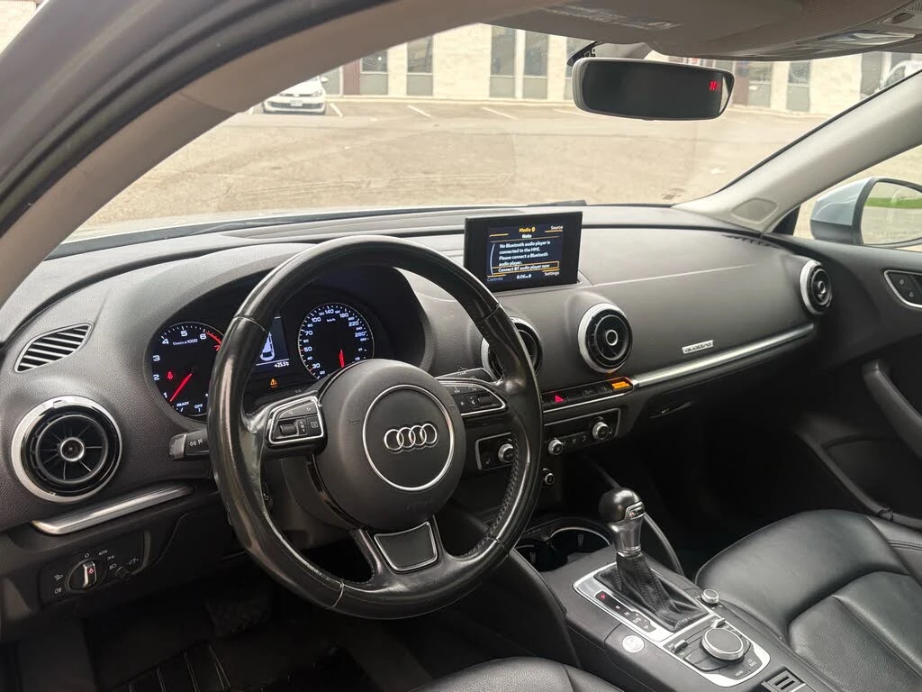 Audi A3 Sedan quattro Progressiv, снимка 7 - Автомобили и джипове - 56216099