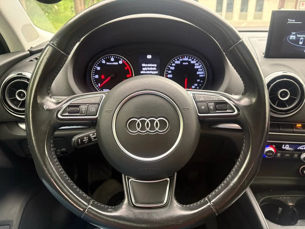 Audi A3 Sedan quattro Progressiv, снимка 10 - Автомобили и джипове - 56216099