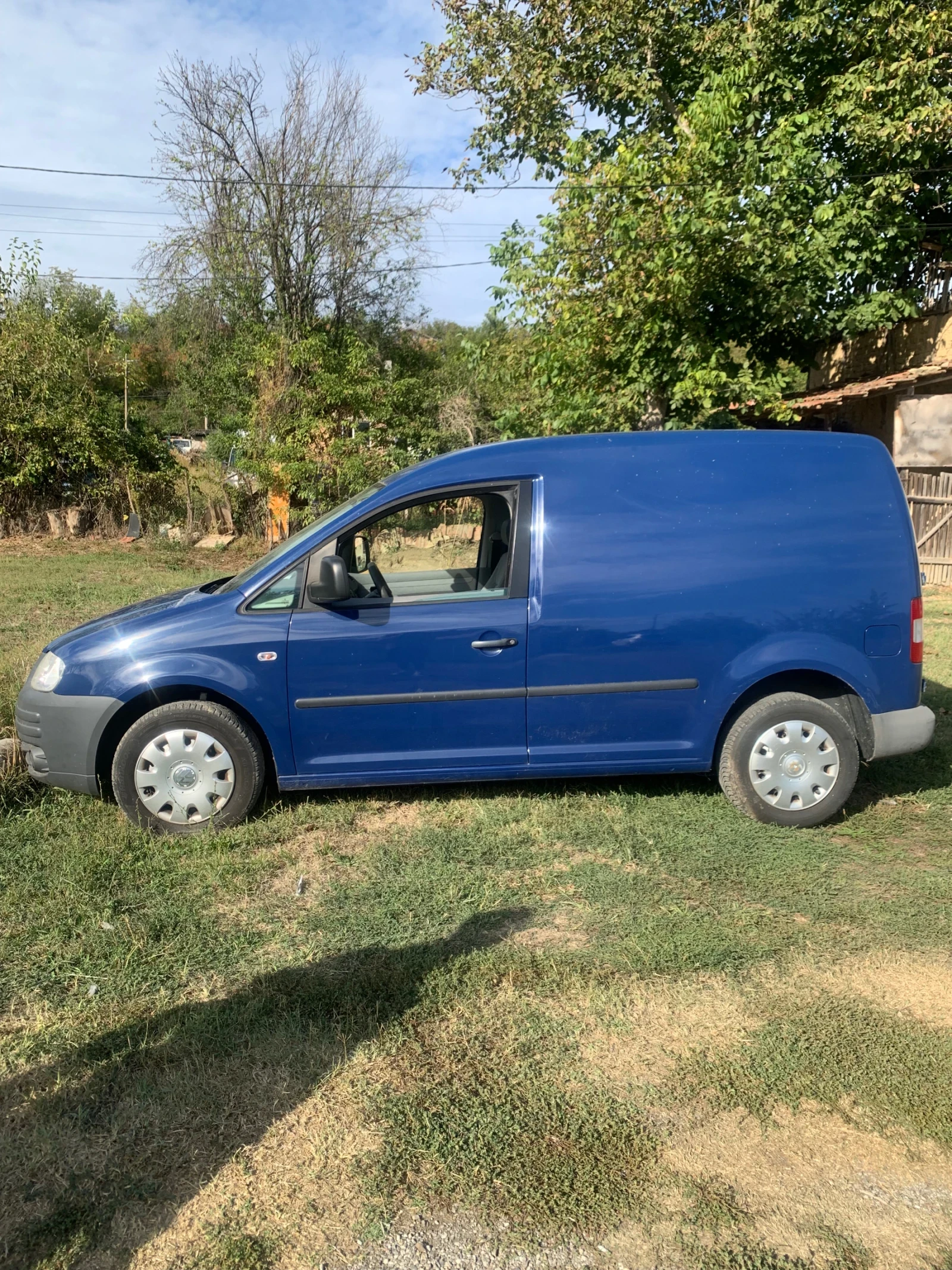 VW Caddy, снимка 3 - Автомобили и джипове - 56224799