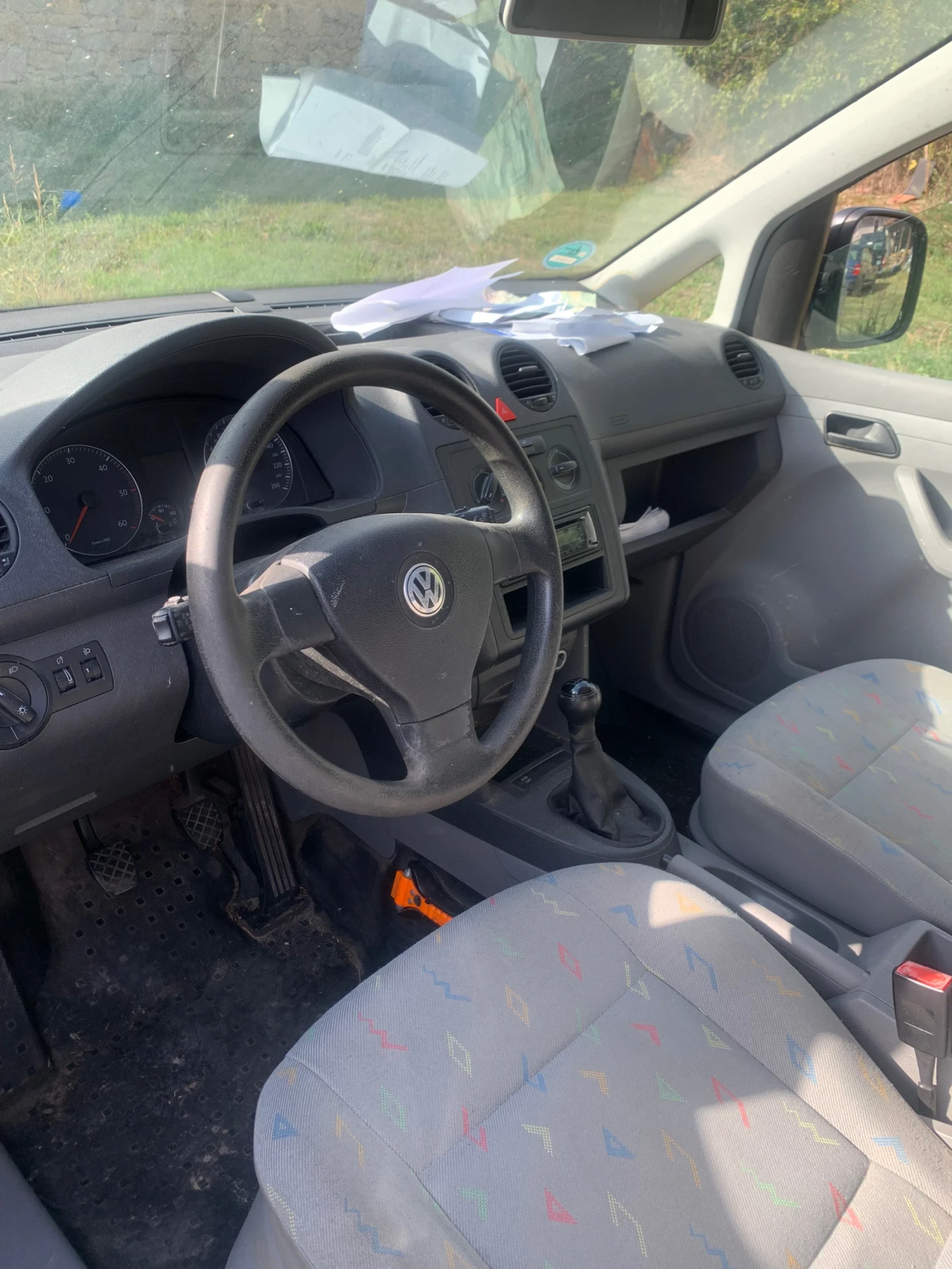 VW Caddy, снимка 5 - Автомобили и джипове - 56224799