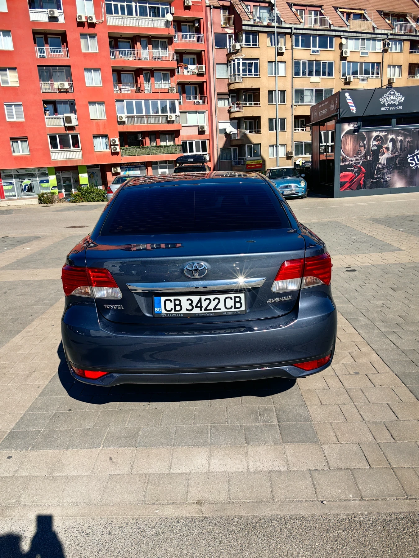 Toyota Avensis, снимка 4 - Автомобили и джипове - 56359361