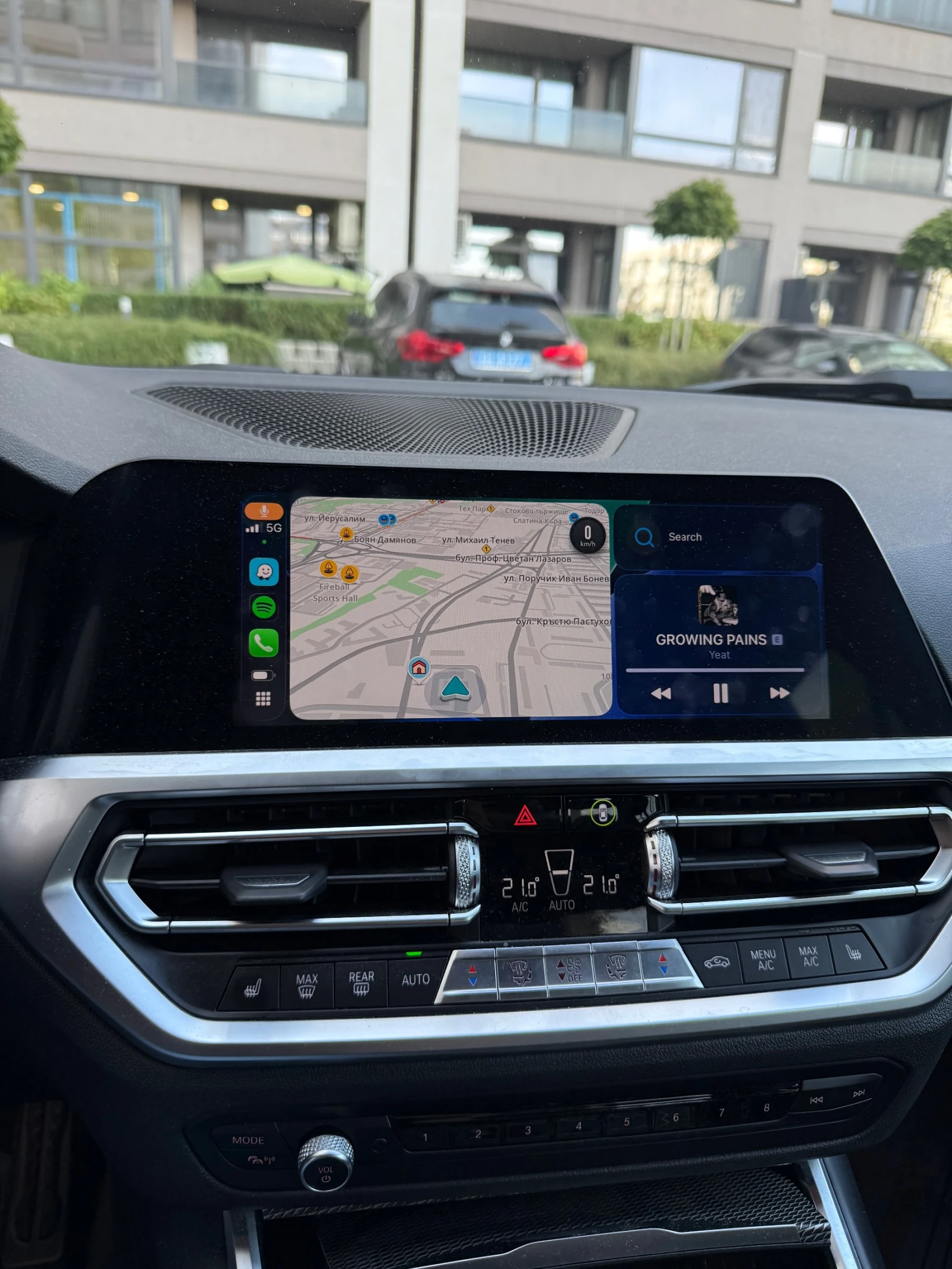 BMW 320 G20 M-sport Ext.Led, снимка 13 - Автомобили и джипове - 56431693