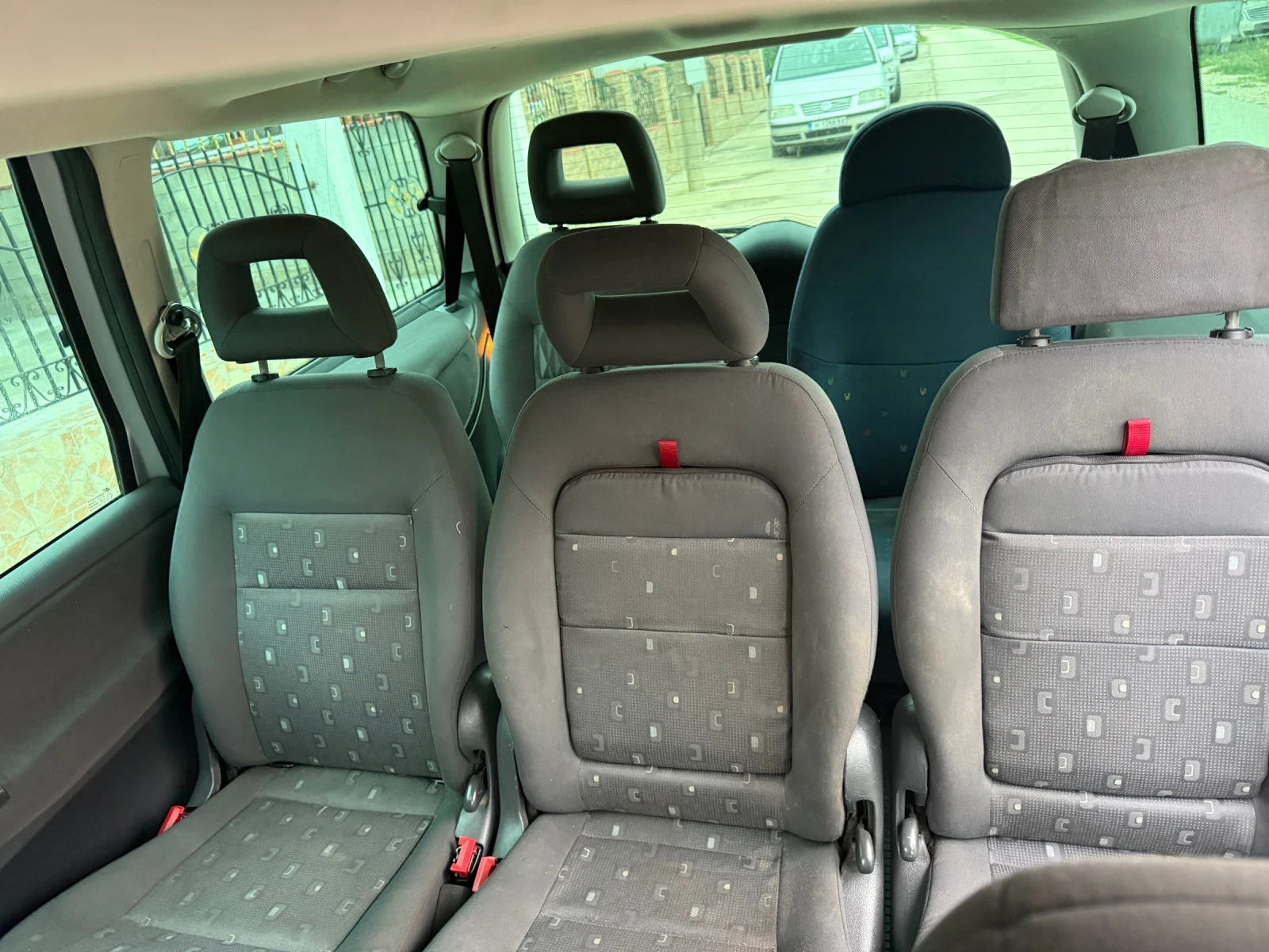 VW Sharan, снимка 7 - Автомобили и джипове - 56547663