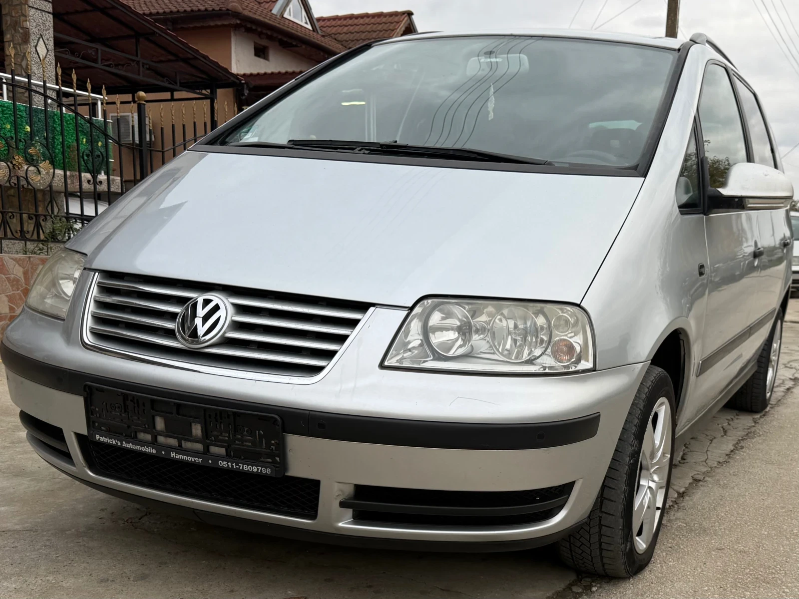 VW Sharan