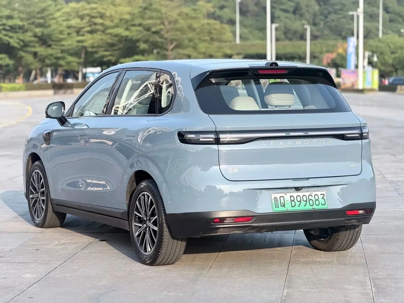 Leapmotor B10, снимка 4 - Автомобили и джипове - 56688403