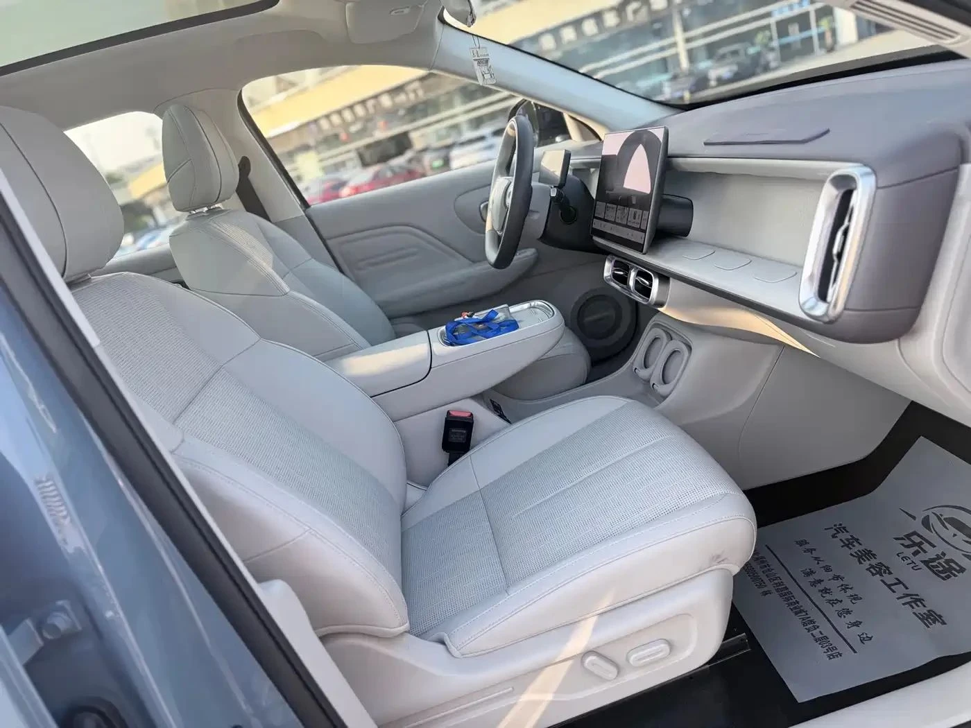 Leapmotor B10, снимка 10 - Автомобили и джипове - 56688403