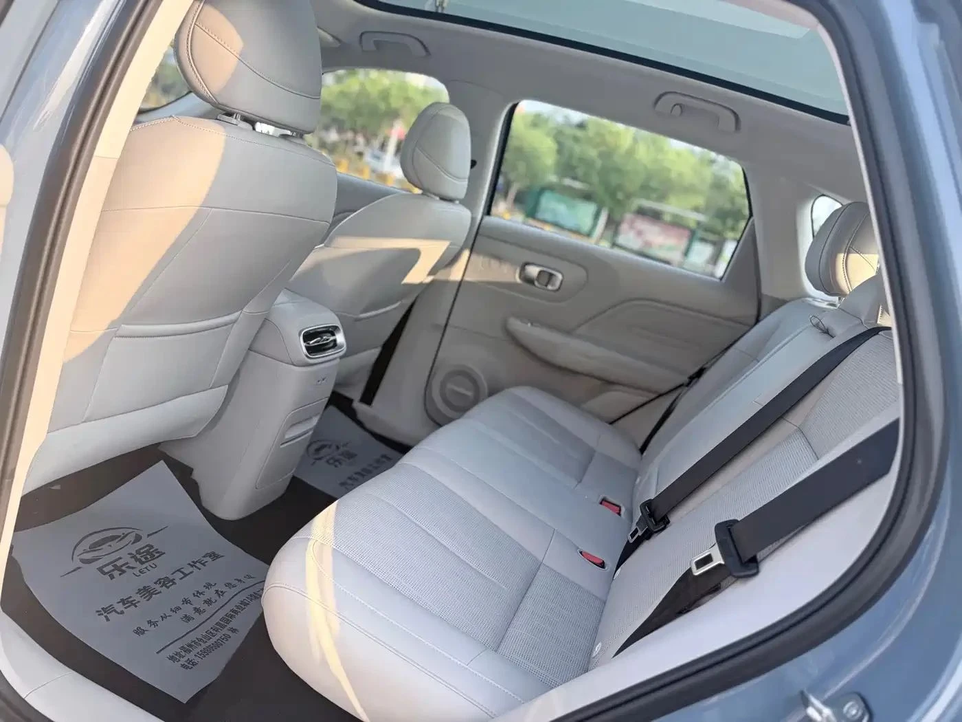Leapmotor B10, снимка 11 - Автомобили и джипове - 56688403