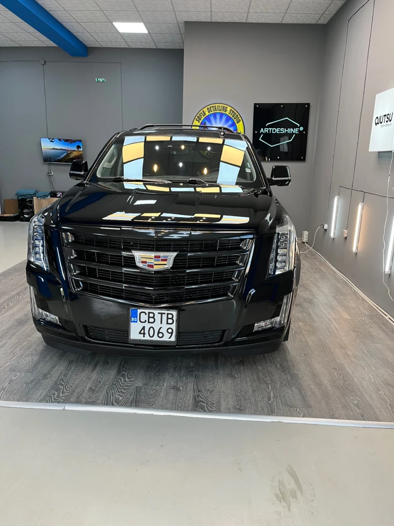 Cadillac Escalade, снимка 2 - Автомобили и джипове - 49453580