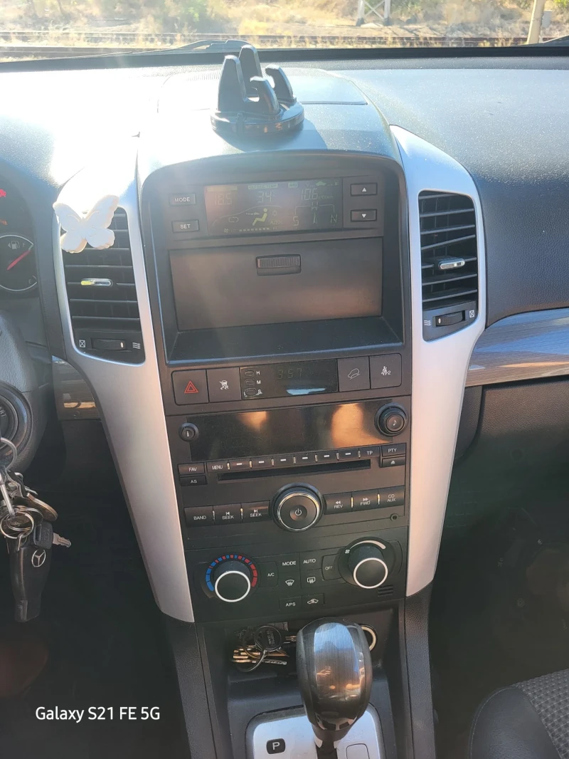 Chevrolet Captiva, снимка 5 - Автомобили и джипове - 52776443