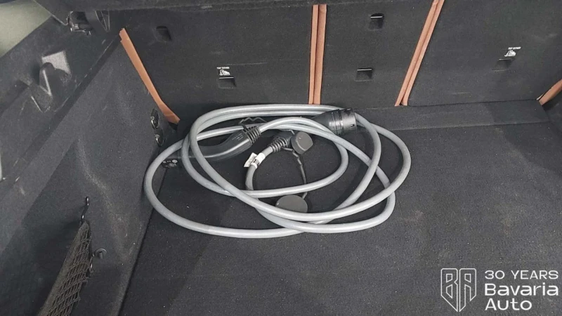 Mini Countryman SE ALL4 Favoured Trim, снимка 16 - Автомобили и джипове - 52815133