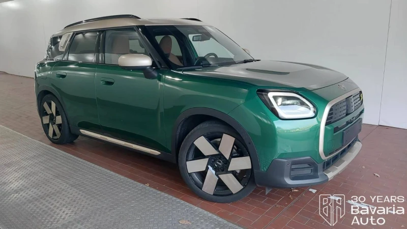 Mini Countryman SE ALL4 Favoured Trim, снимка 4 - Автомобили и джипове - 52815133