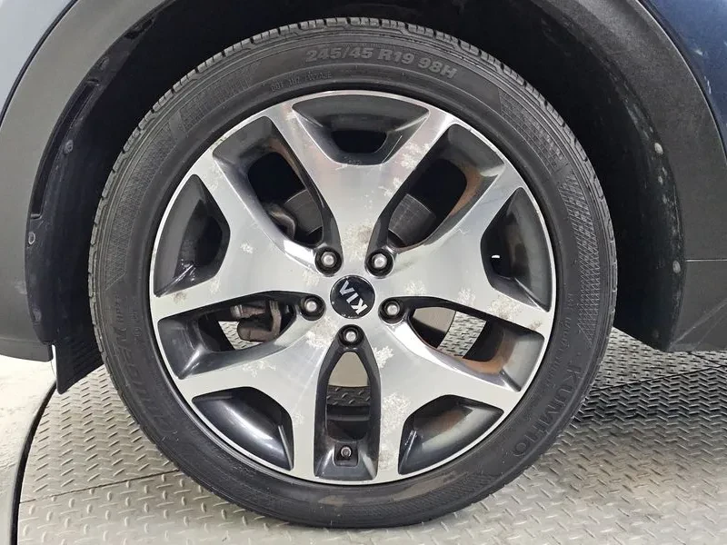 Kia Sportage 2.0 CRDi 4WD, снимка 5 - Автомобили и джипове - 54275112