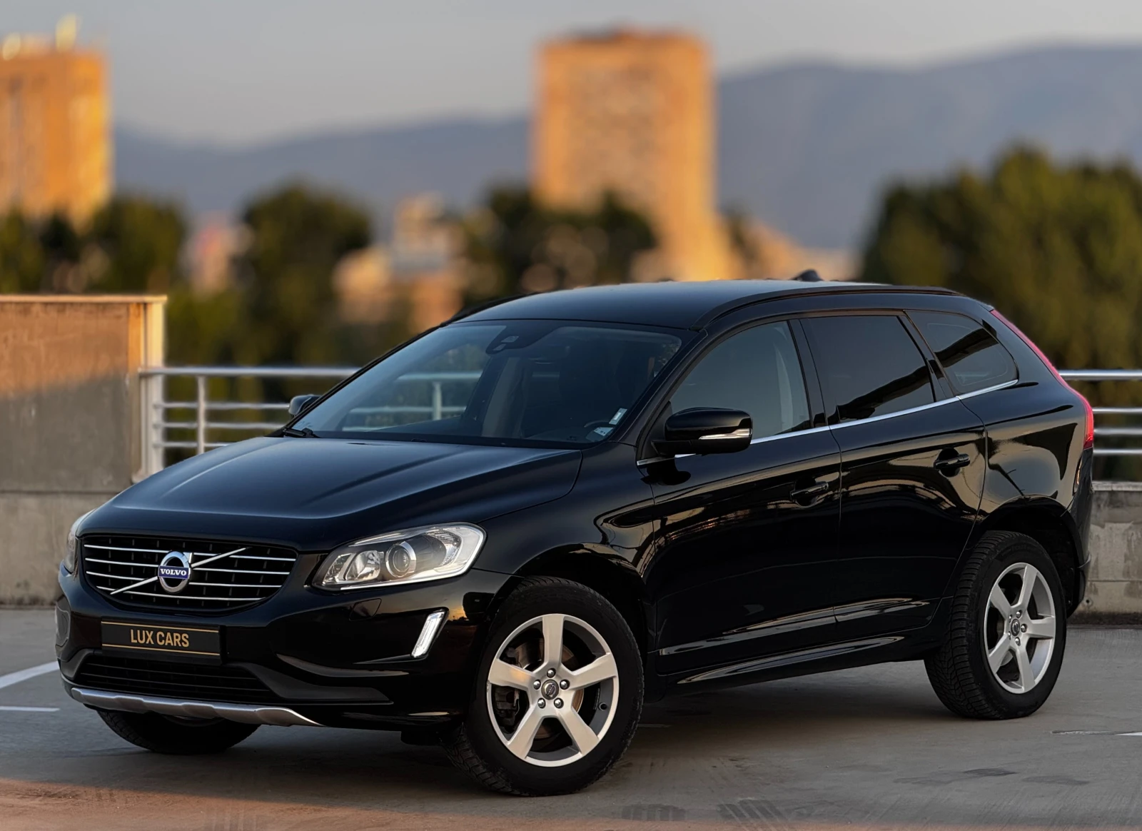 Volvo XC60 - Facelift - 2.0d - Navi - Digital cockpit - - изображение 5